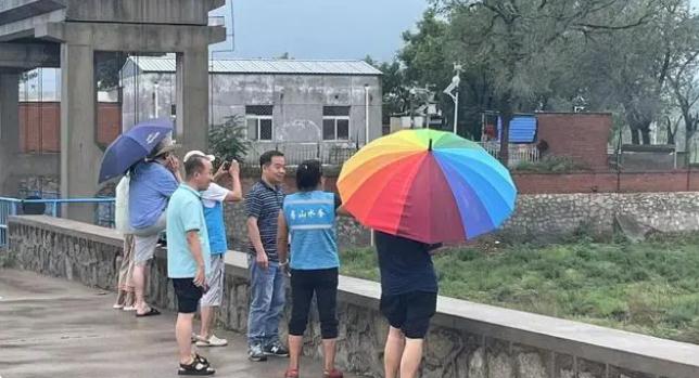 降雨持續(xù)！北京急調(diào)16名水利專家奔赴8區(qū)現(xiàn)場(chǎng)協(xié)助防汛